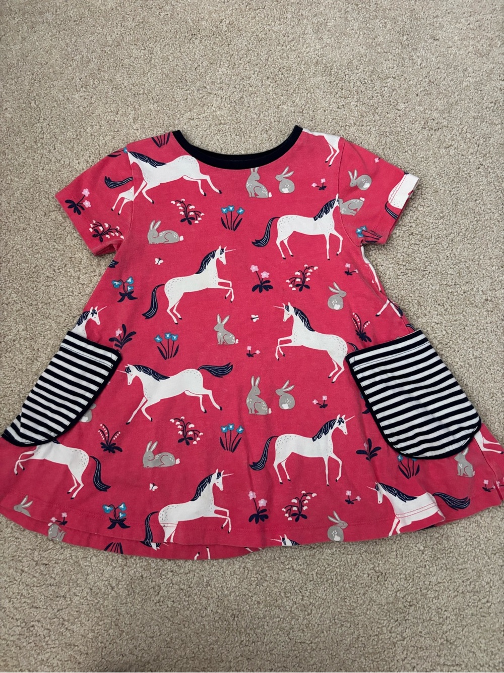 Girls mini boden unicorn bunny short sleeve tunic 5/6.